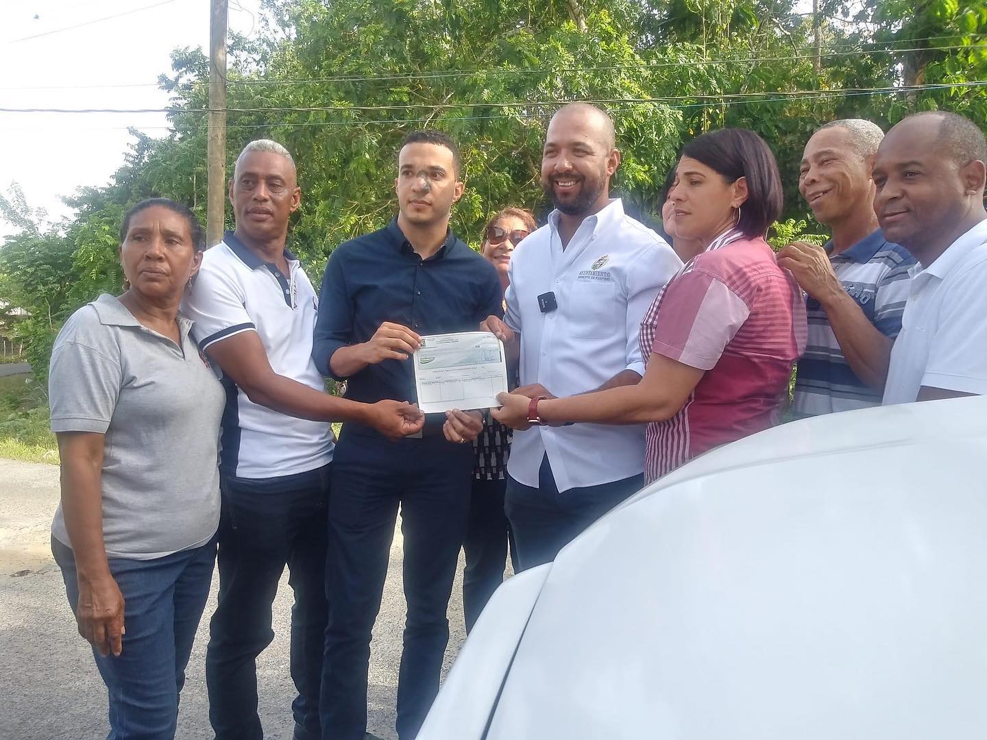 Alcalde Gaby Padilla dejó iniciadas varias obras en la comunidad de Comedero Abajo