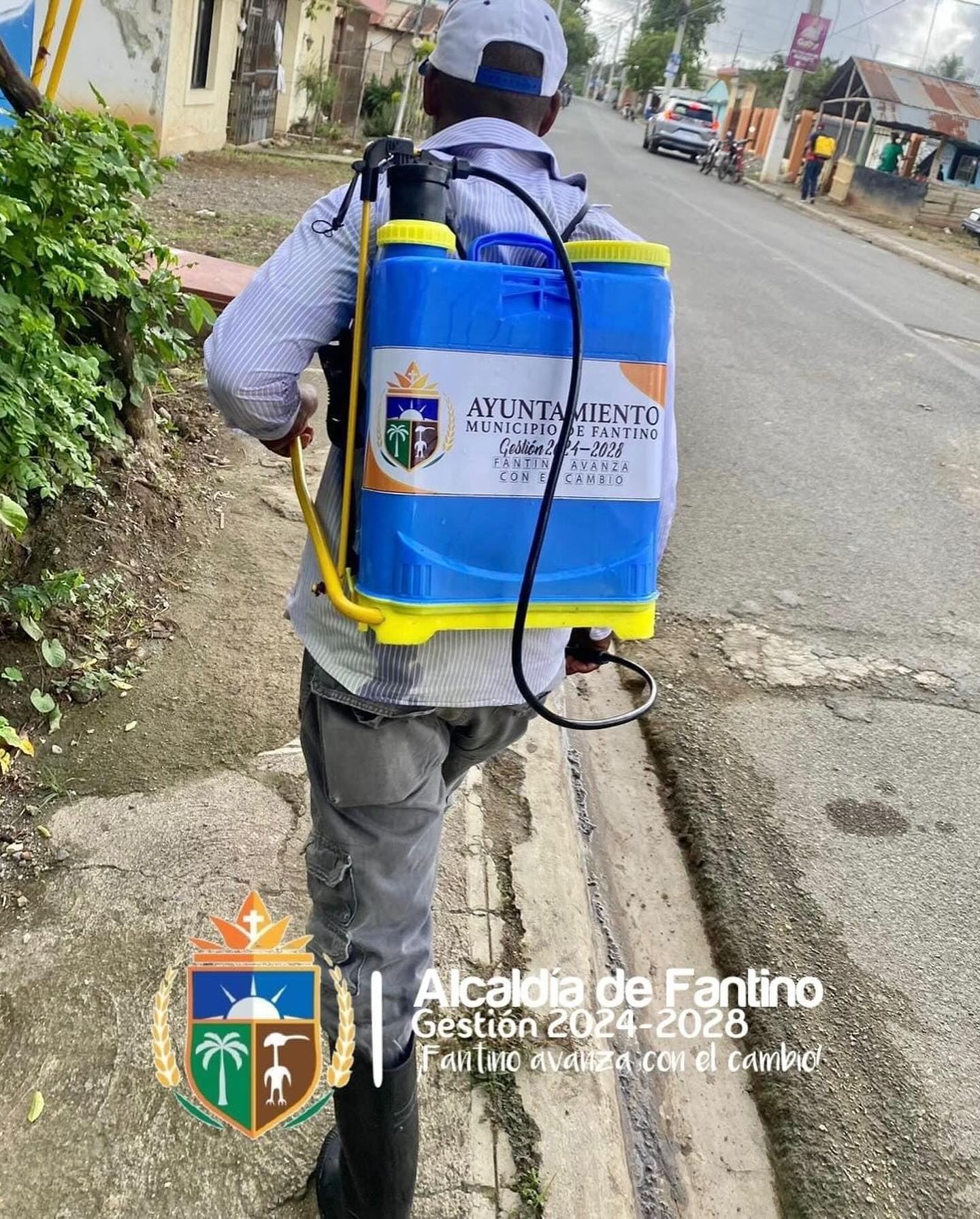 Operativo de fumigación municipal